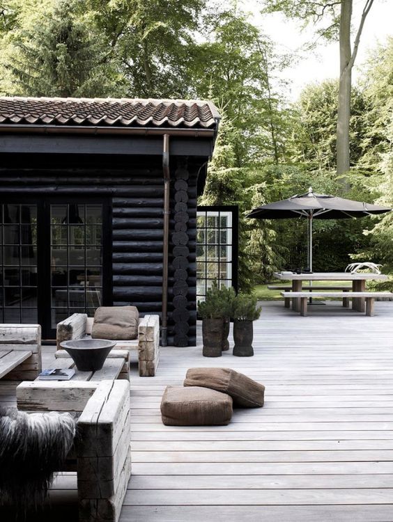 black exterior scandinavian