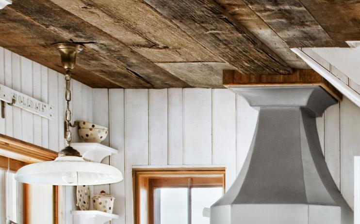 reclaimed wood ceiling