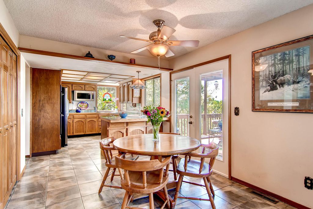 Before kitchen photo