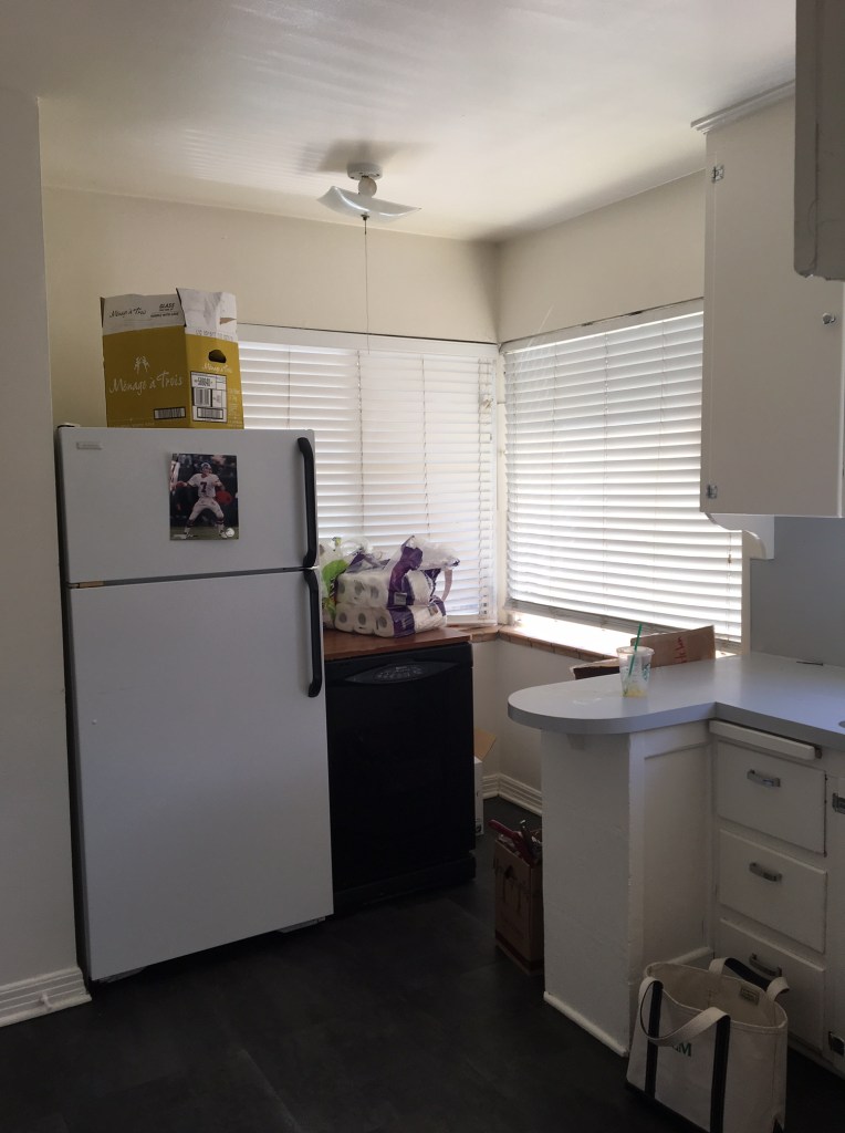 before photo small ktichen