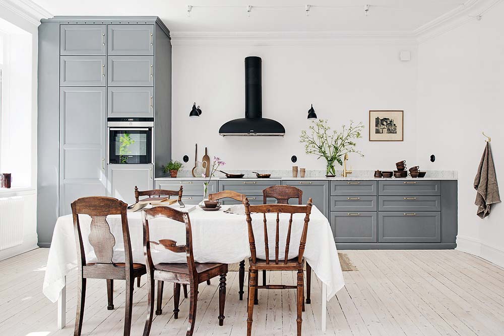 mismatched chairs kitchen